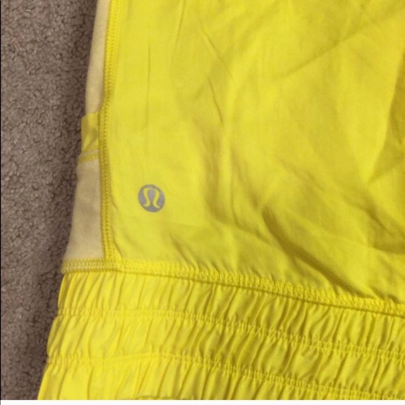 Lululemon jacket - Picture 5 of 7